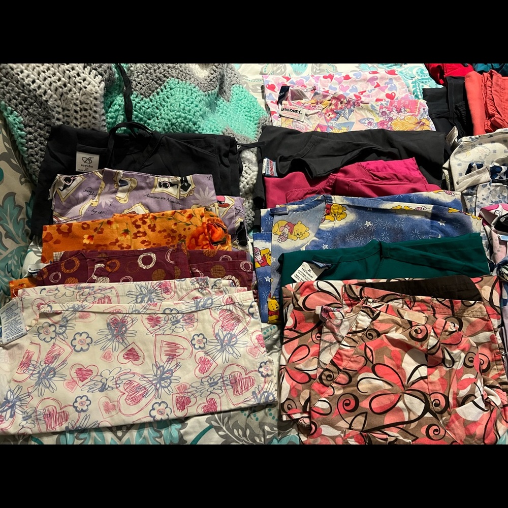 Scrub sets - Picture 6 of 6